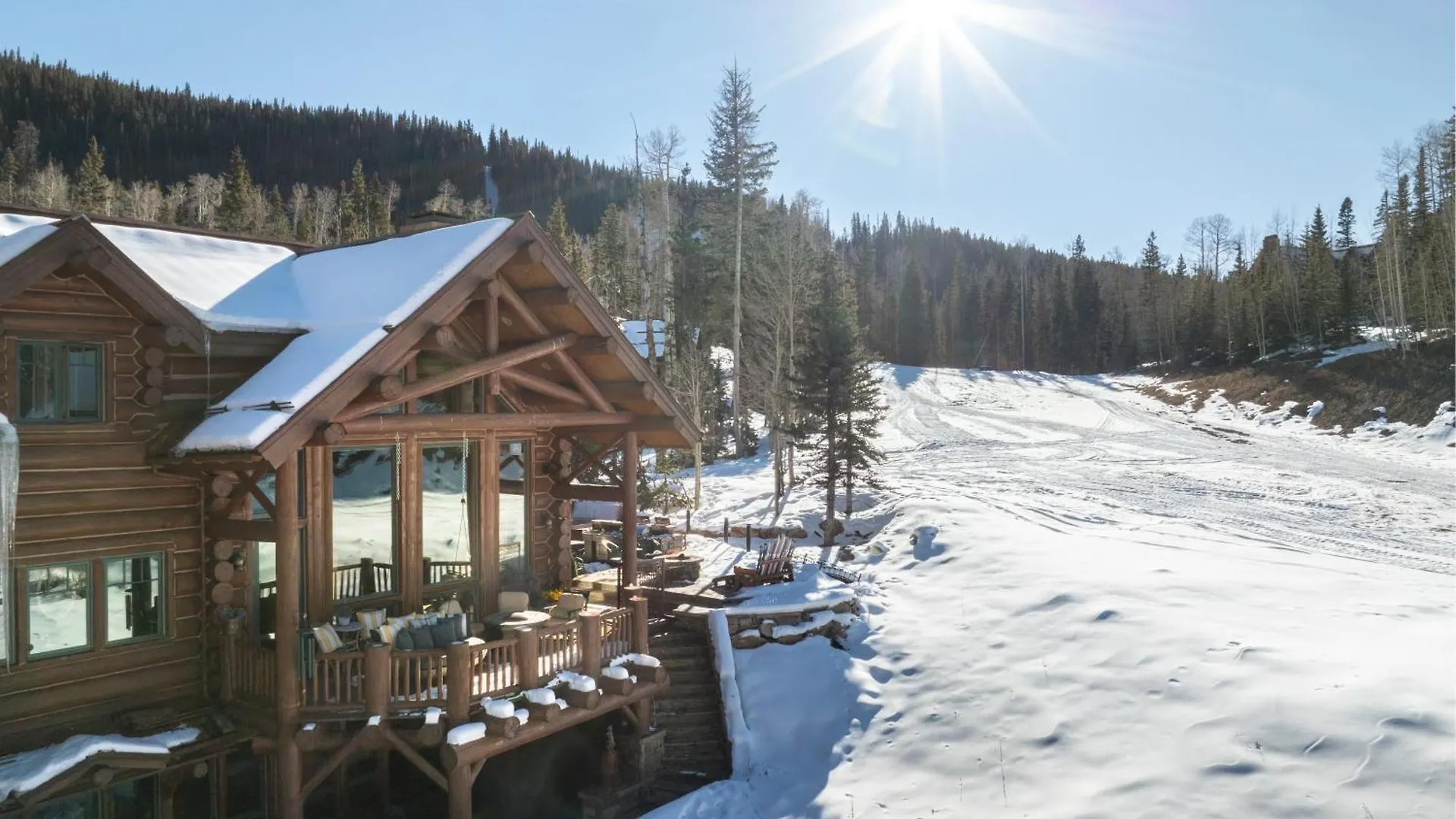 Holiday home The Bear House On Double - Premier Ski-in-out Location And Amenities