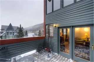 Hotel In Homes *