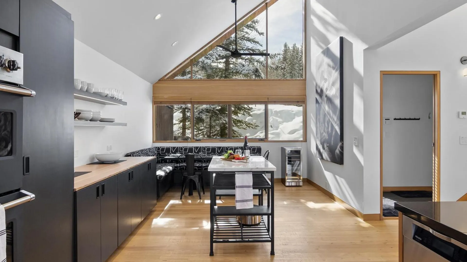 Four-bedroom House Holiday home