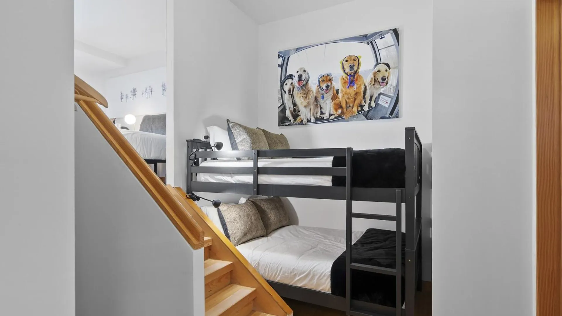 Four-bedroom House Holiday home