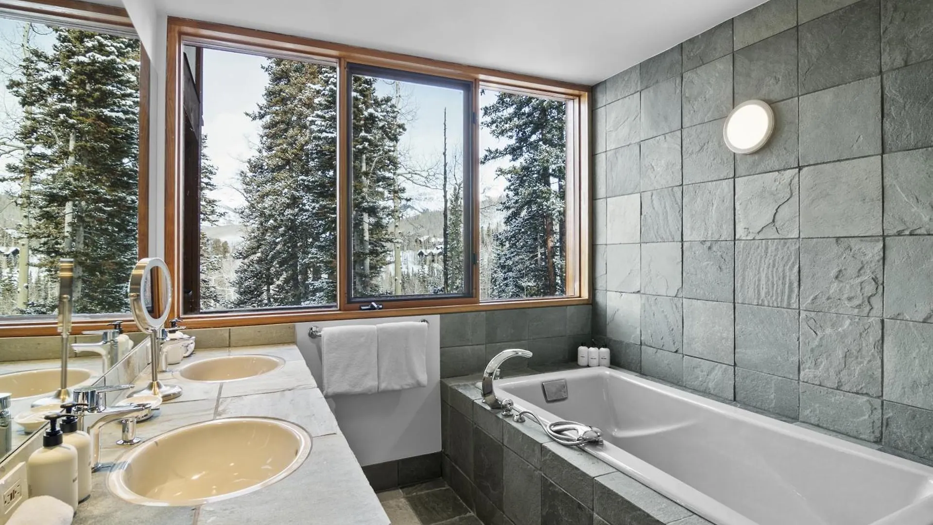 Holiday home Four-bedroom House Telluride