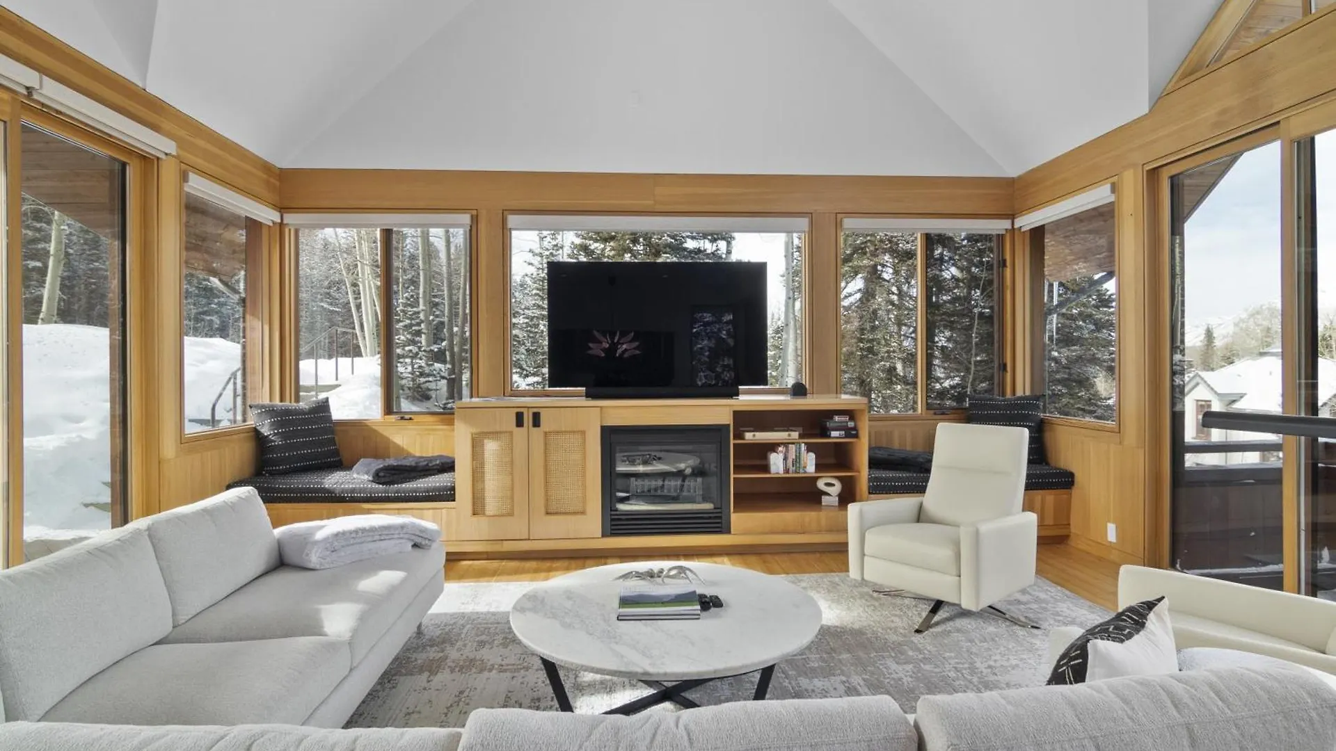 Four-bedroom House Holiday home