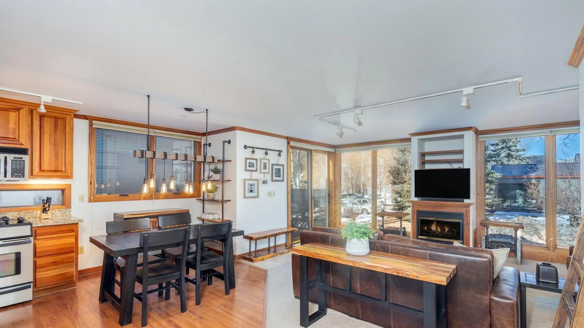 329 Apartment *