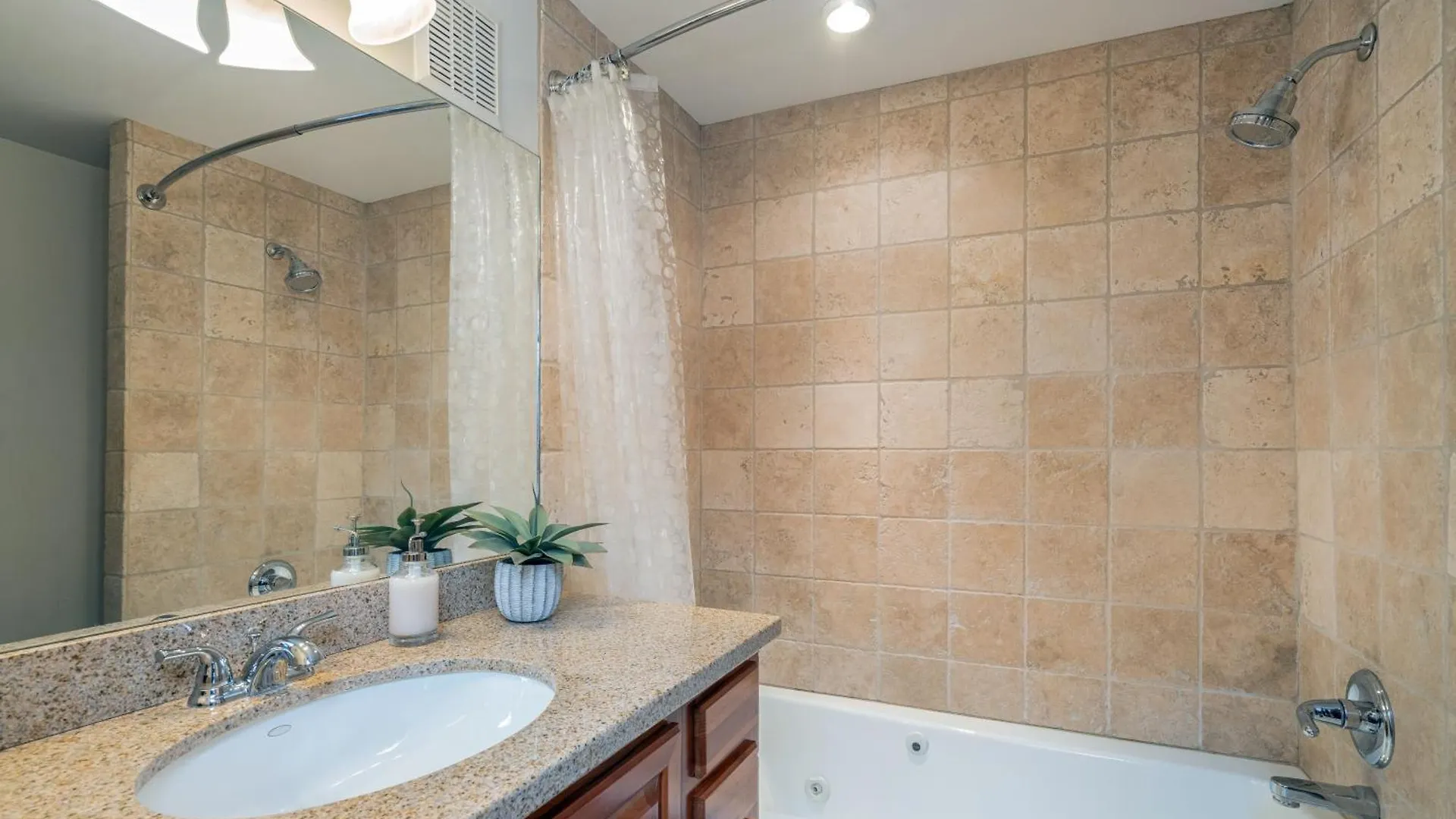 329 Apartment *