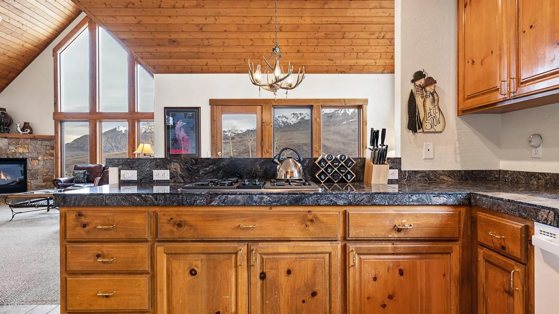 Holiday home Russell By Avantstay Expansive Deck Stunning Views Hot Tub Telluride