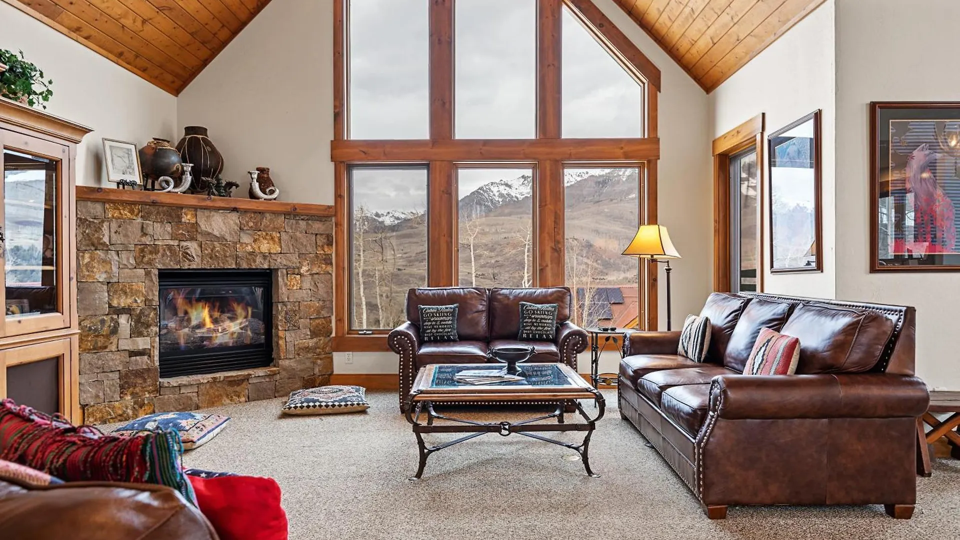 Russell By Avantstay Expansive Deck Stunning Views Hot Tub Telluride