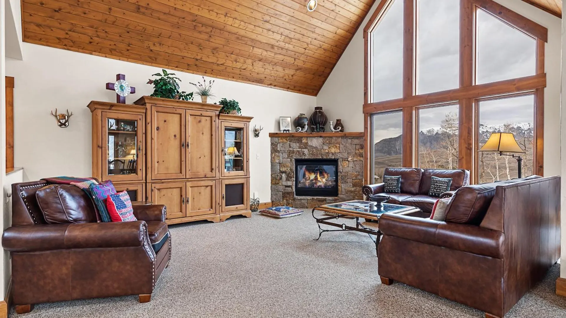 Russell By Avantstay Expansive Deck Stunning Views Hot Tub * Telluride