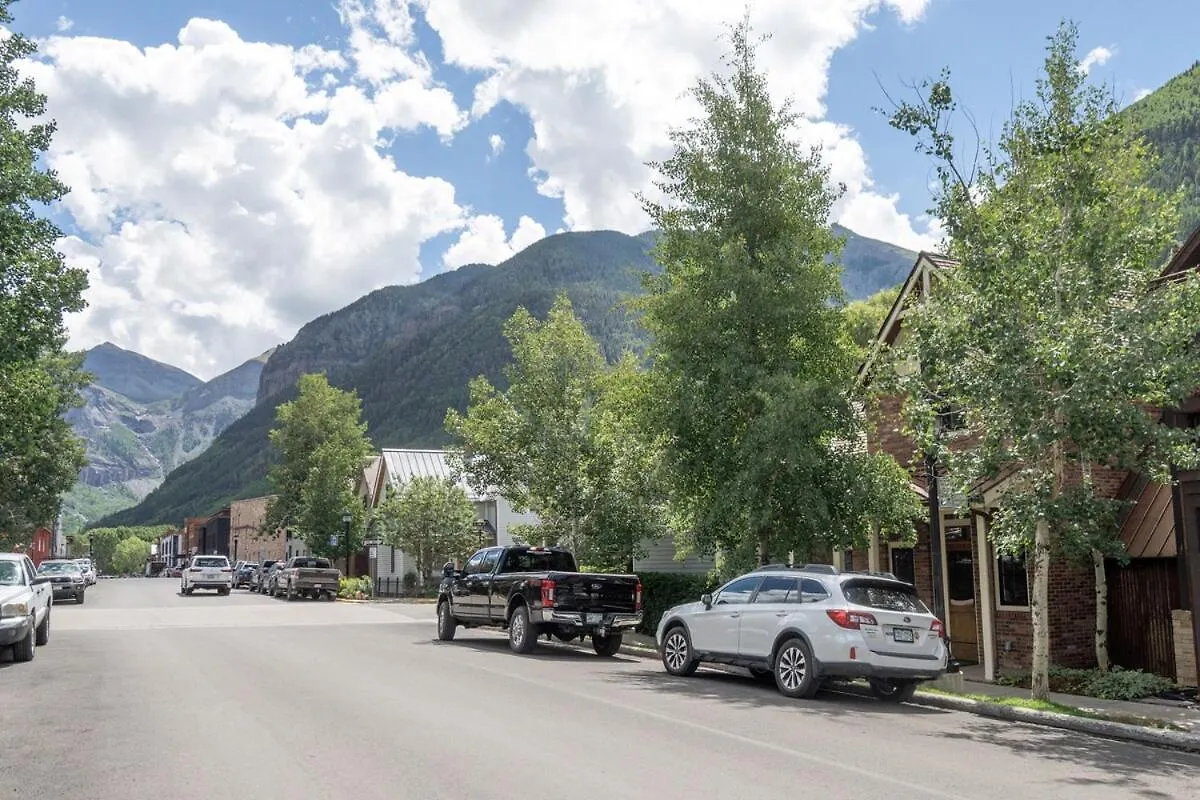 South Oak Retreat - Convenient Luxury By Gondola! Villa Telluride