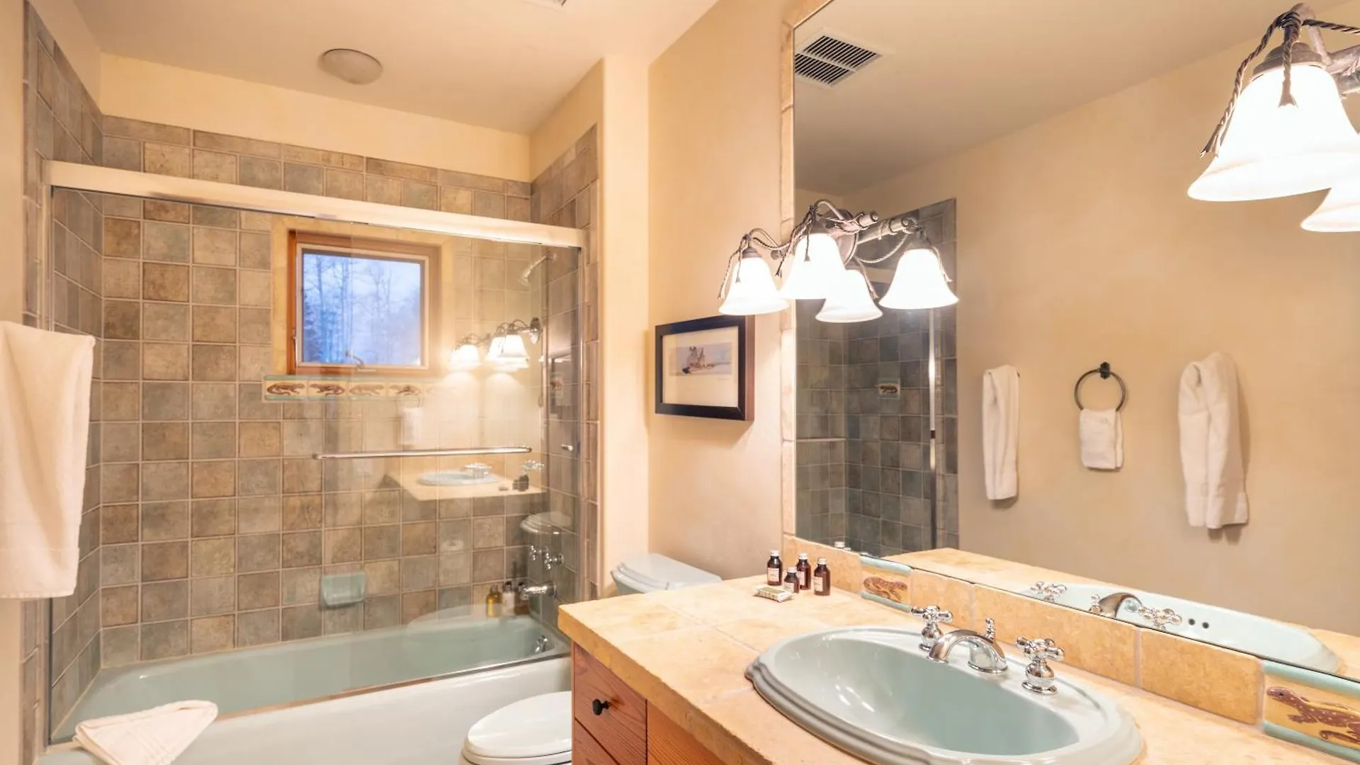 Slopeside By Exceptional Apartment