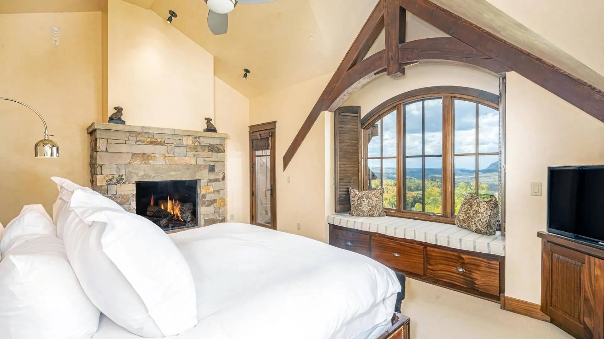 Вилла Le Praz At Courcheval By Exceptional *