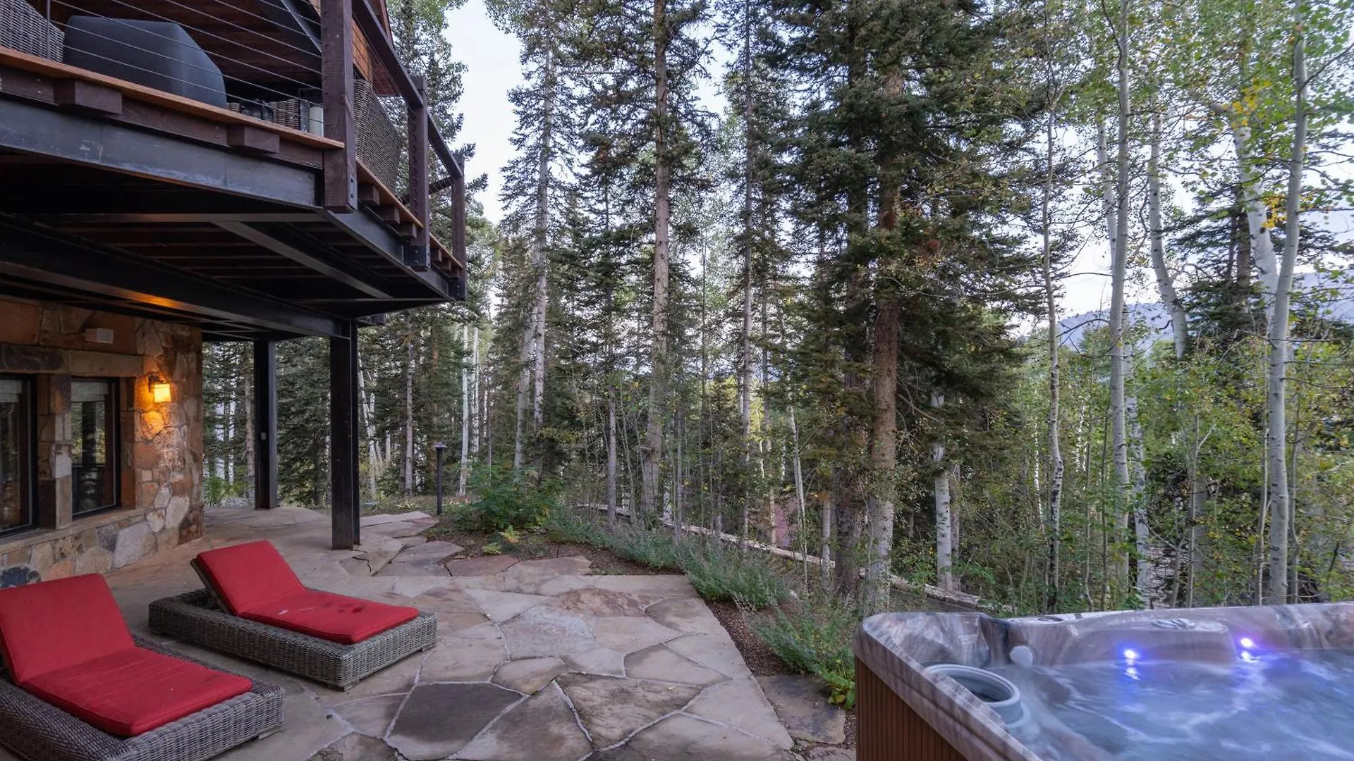Chalet Alpenglow By Exceptional *