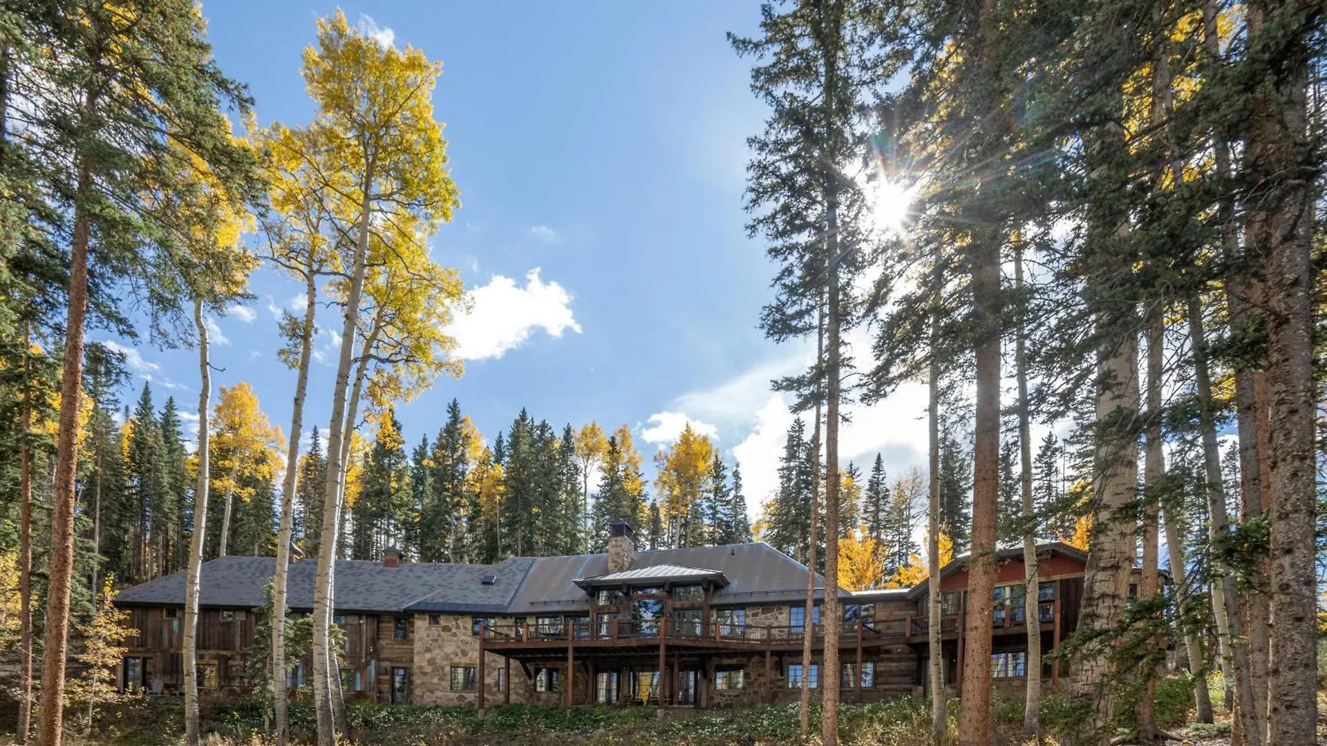 Twin Elk By Exceptional Chalet
