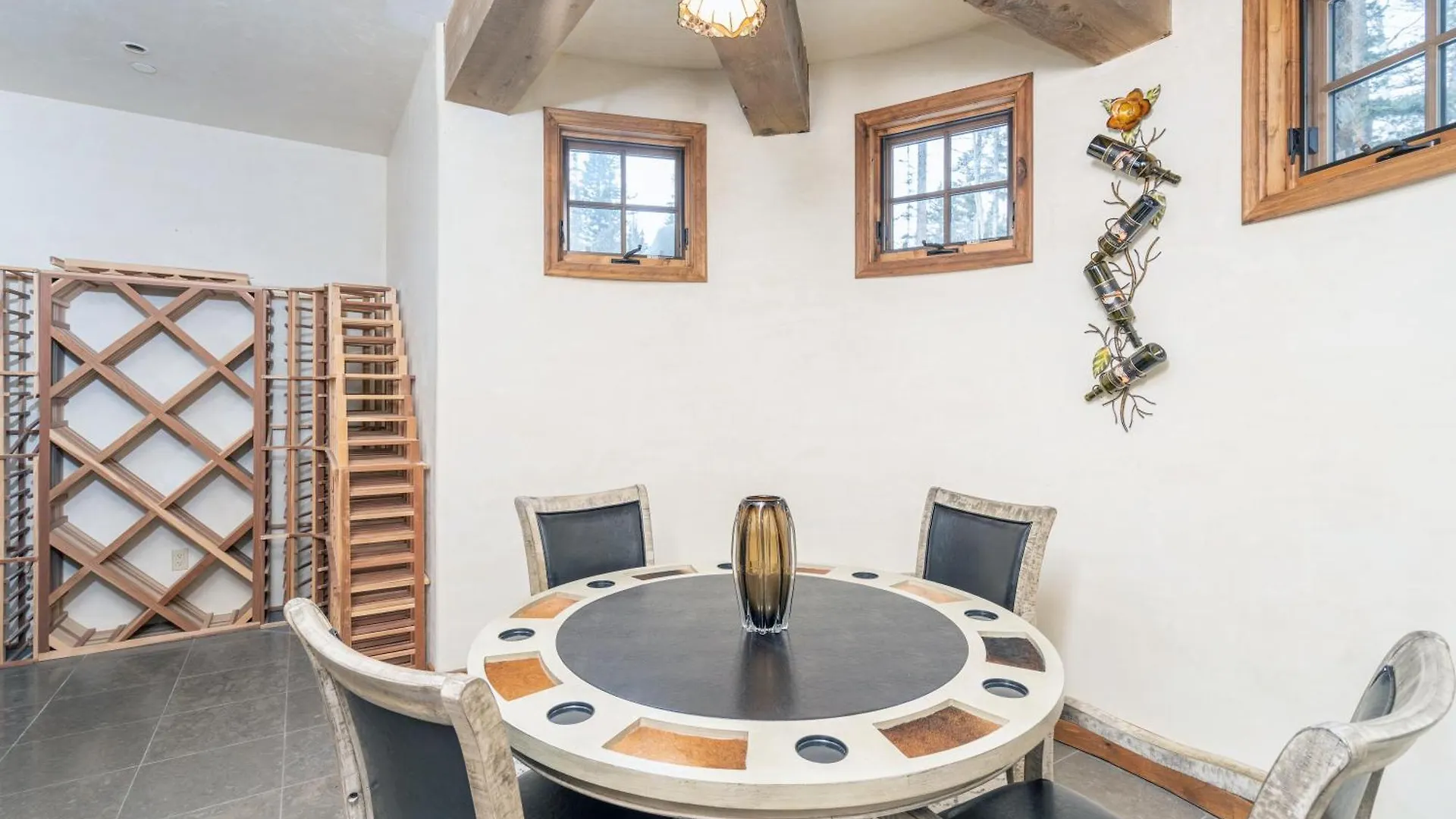 Twin Elk By Exceptional Chalet *