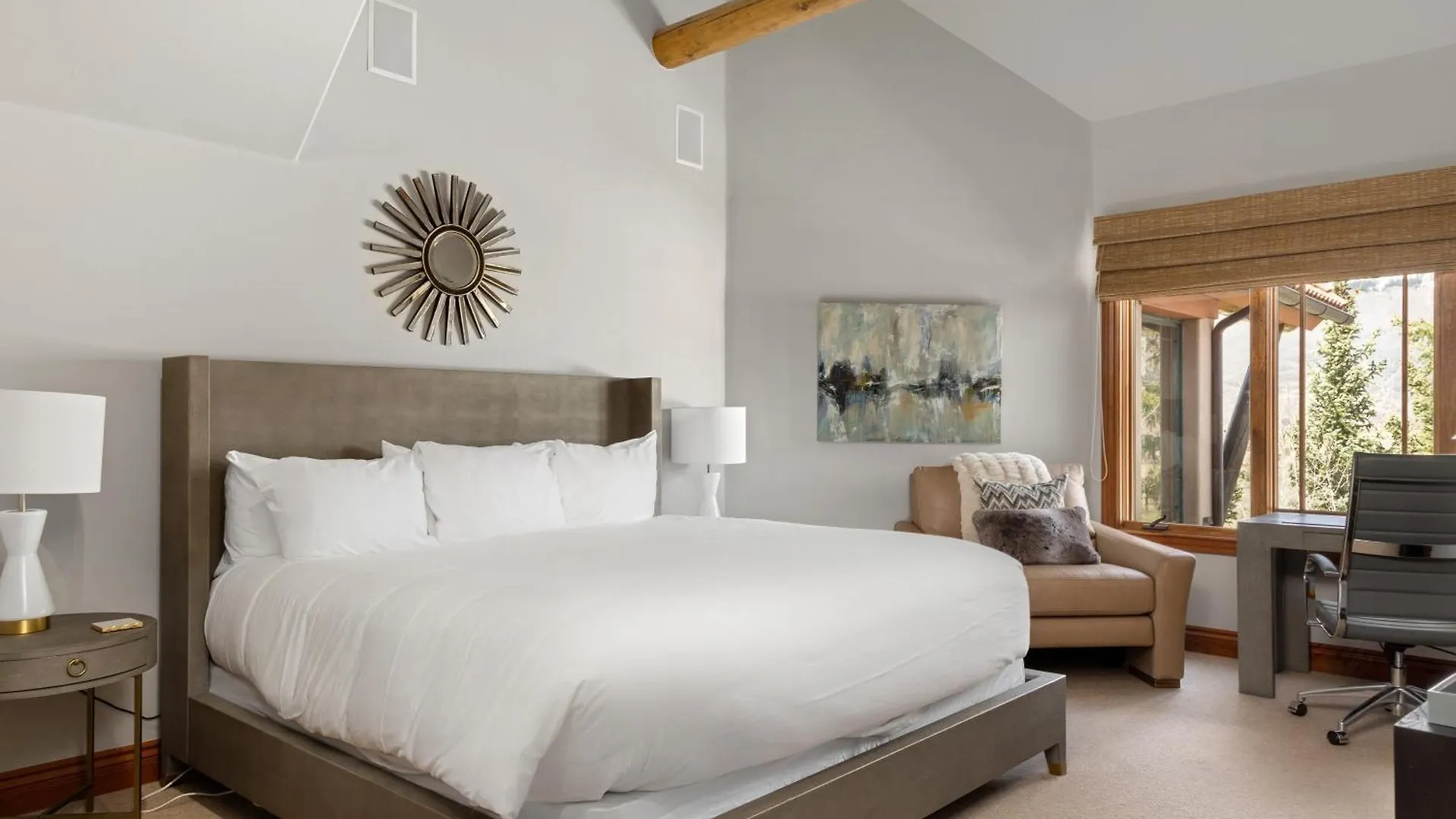 Chalet Meadows Run Modern By Exceptional Telluride