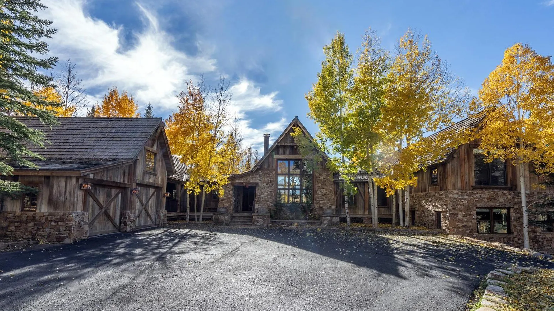 Mountain House By Exceptional シャレー *