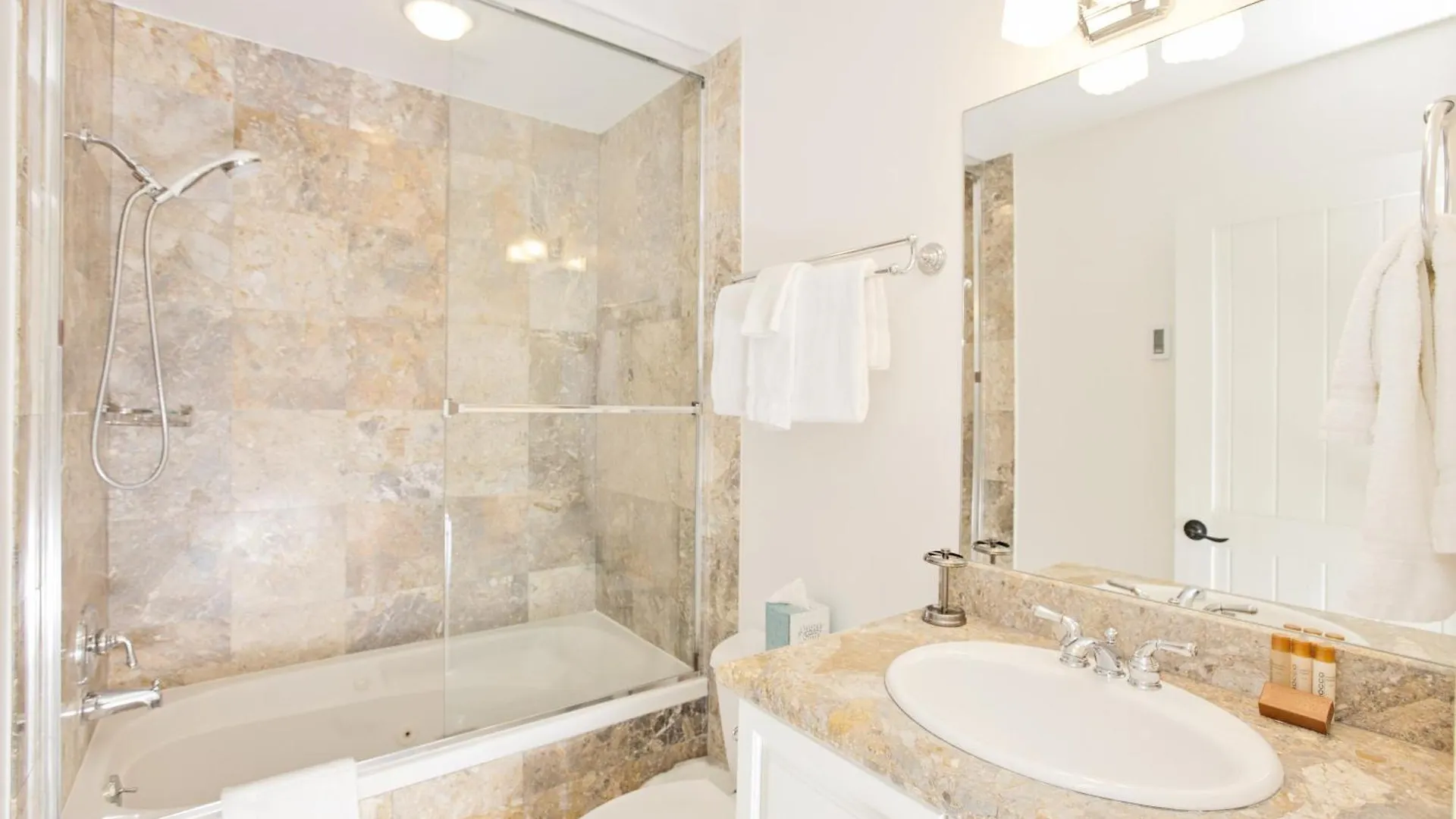 Bear Creek Lodge 404 Condo *