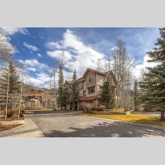 Belvedere Park By 4*