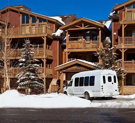 Double Diamond Apartment *