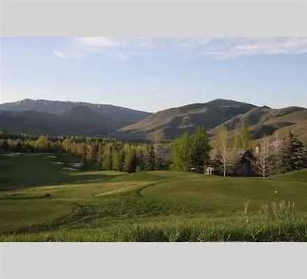 Pine Meadows At Mountain Village By Hotel 3*