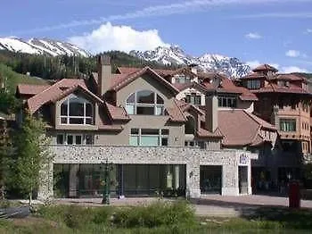 Le Chamonix By Alpine Holiday home