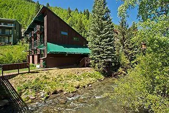 Manitou By Alpine Lodging