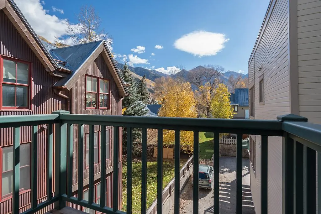 Columbia Hotel Telluride