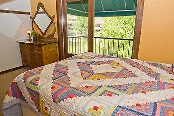Manitou By Alpine Lodging