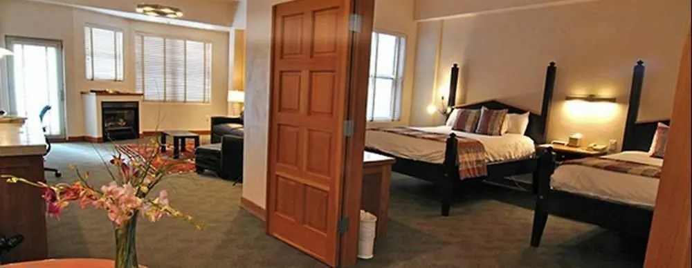 Camel's Garden Hotel