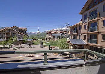Blue Mesa By Alpine Hotel