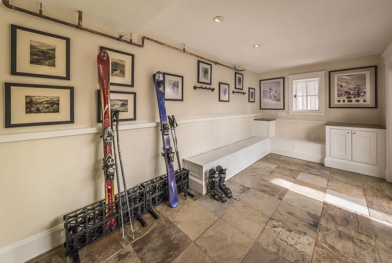 אורחן Dunton Town House