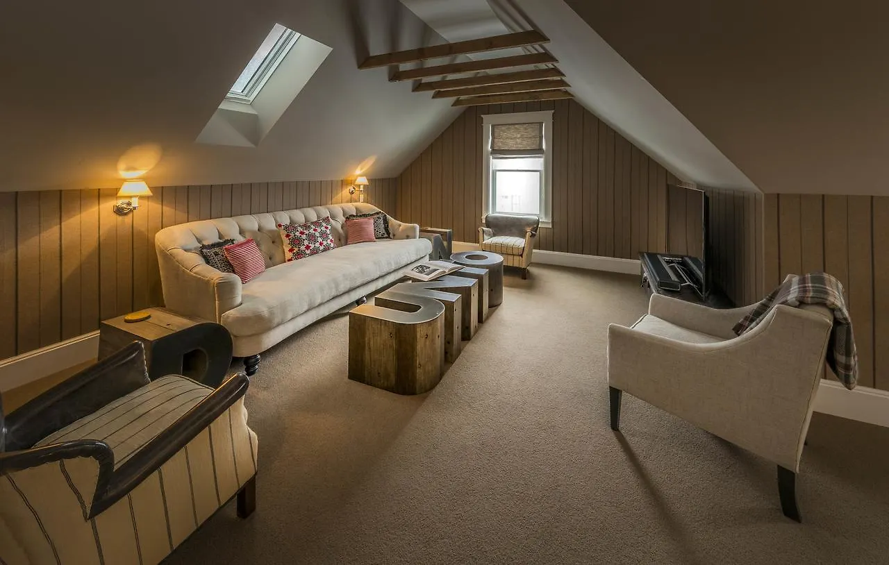 Dunton Town House אורחן 5*