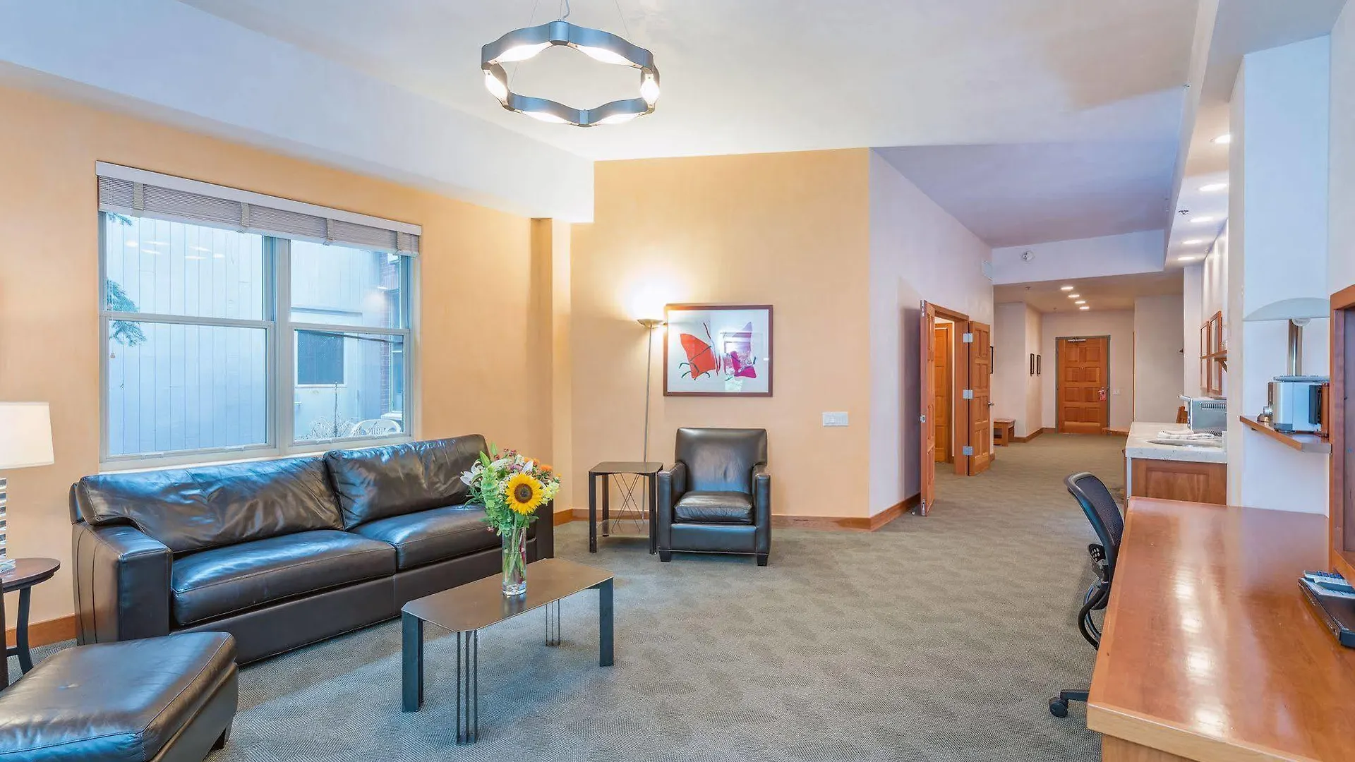Camel's Garden Hotel 3*