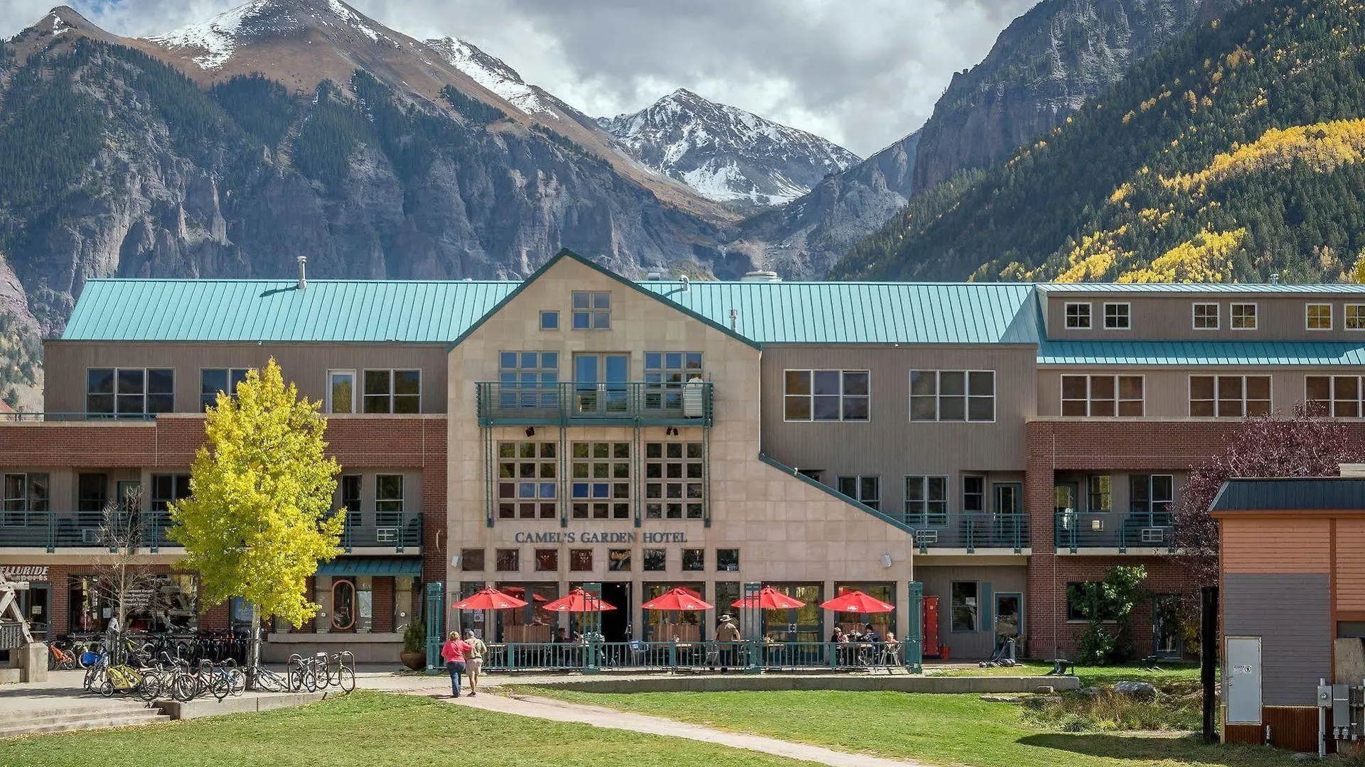 Hotel Camel's Garden