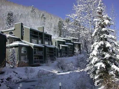 Riverside By Alpine Hotel