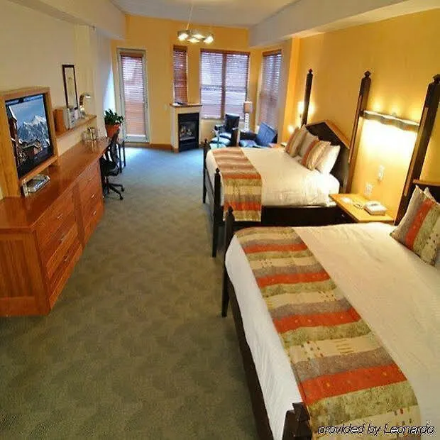 Camel's Garden Hotel