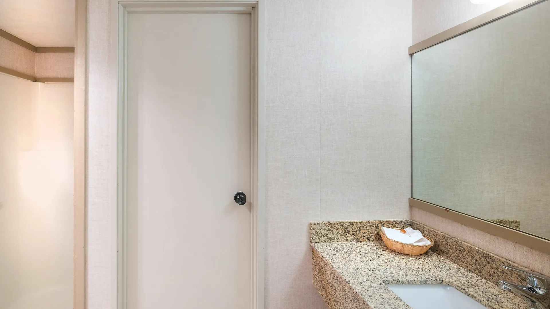 Hotel Mountainside 3*