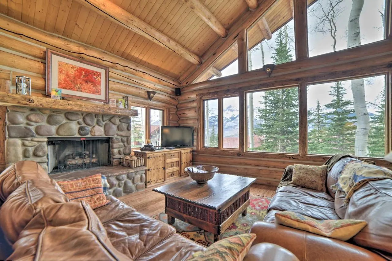 Ski-inandski-out With Deck And Hot Tub! Holiday home *