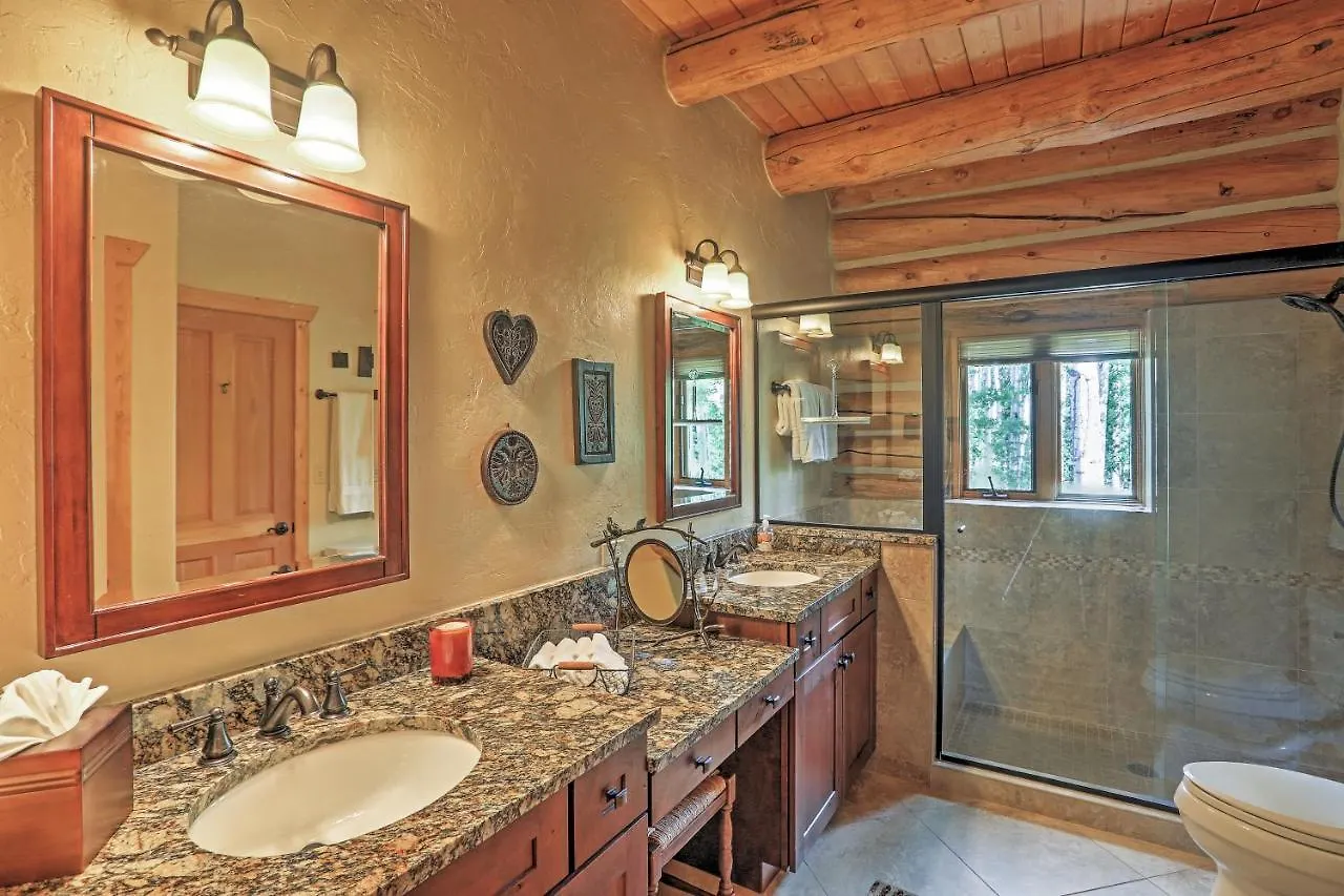 Holiday home Ski-inandski-out With Deck And Hot Tub! Telluride