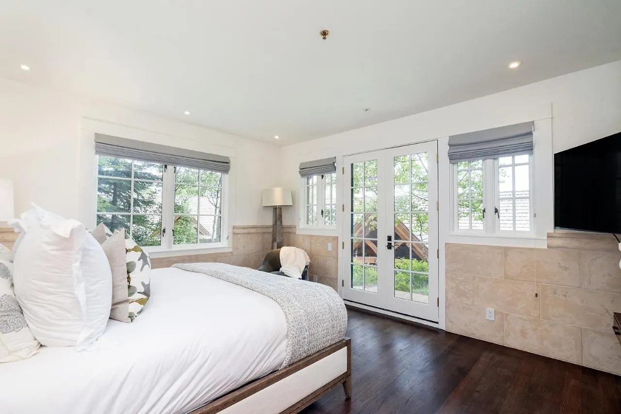 Tatil Evi New! Chic European Style Cabin, Short Walk To *