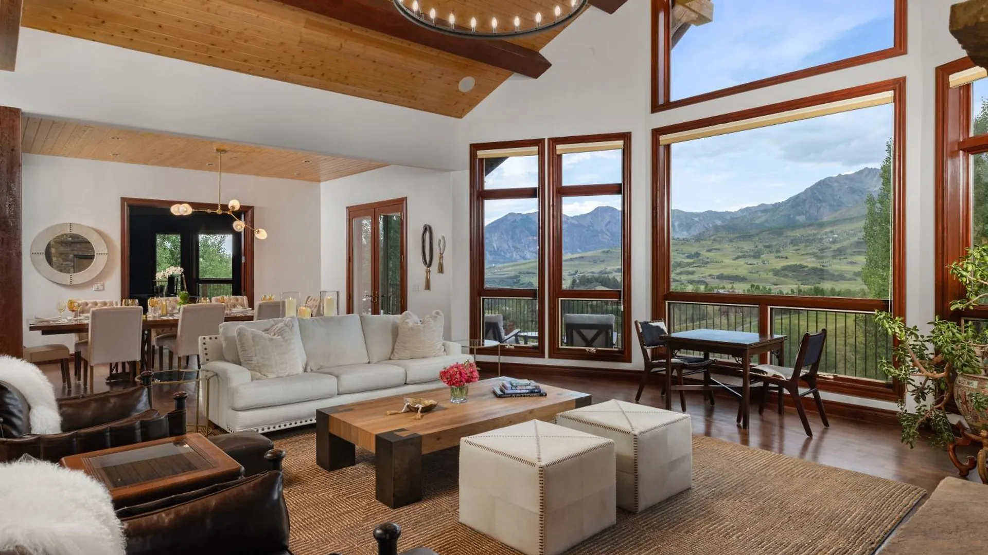 Camp - Golf Course, Views, Hot Tub, Gym!