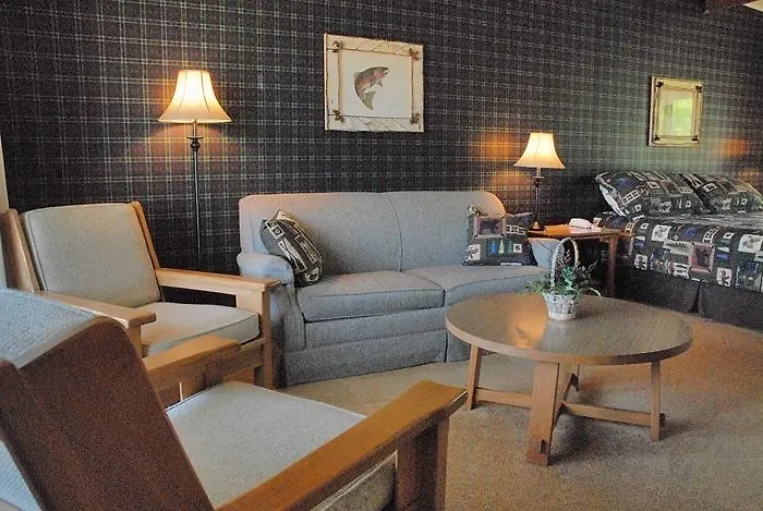 Double Diamond By Alpine Hotel 3*