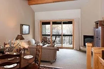 Hotel Riverside By Alpine 4*