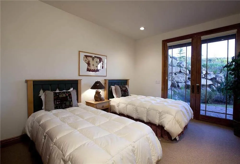 Pine Meadows At Mountain Village By 3*