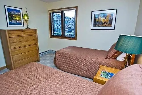 Riverside By Alpine Hotel