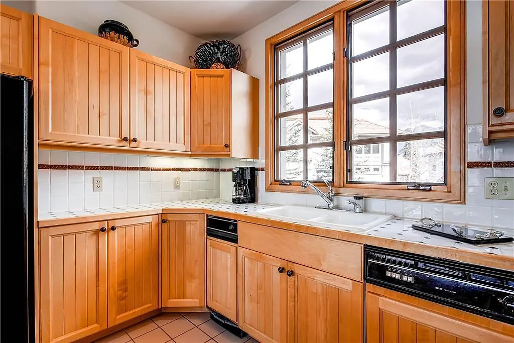 Aspen Ridge 7 *
