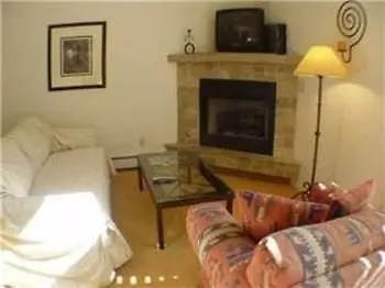 Double Diamond By Alpine Hotel 3*