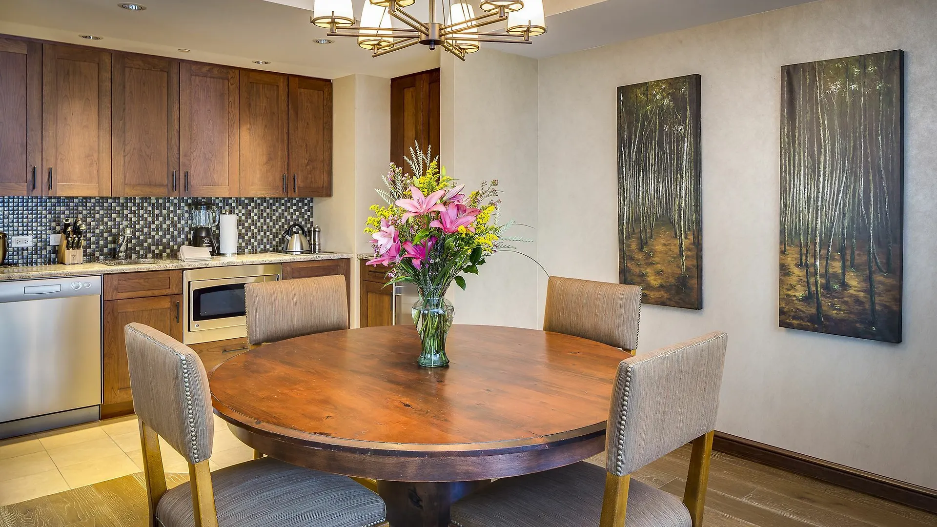 Hotel Madeline And Residences, Collection 4*