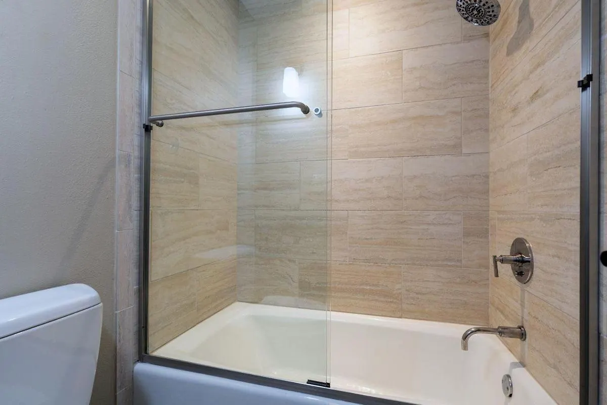 In Out In Town! Area Views, Fireplace, Hot Tub Apartment *