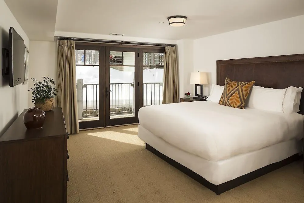 Madeline And Residences, Collection Hotel