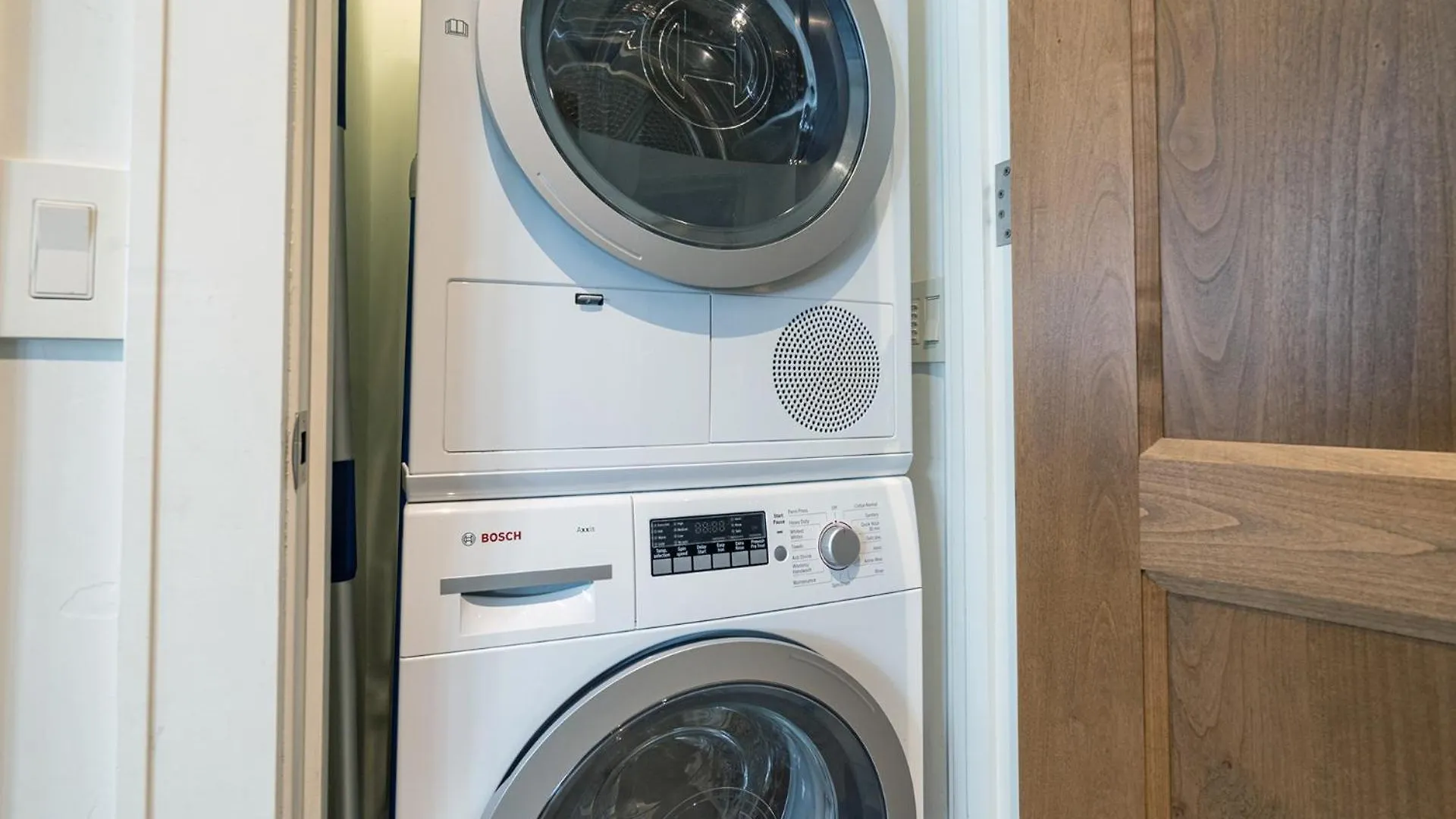 330 W Pacific B Townhouse テルユライド